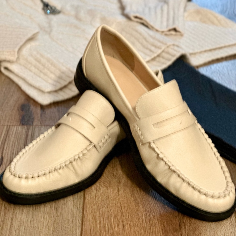 Women’s Loft Loafers